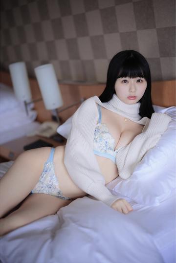 亚洲草榴青草视频