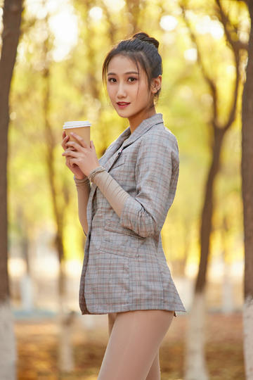 青青草免费视频首页