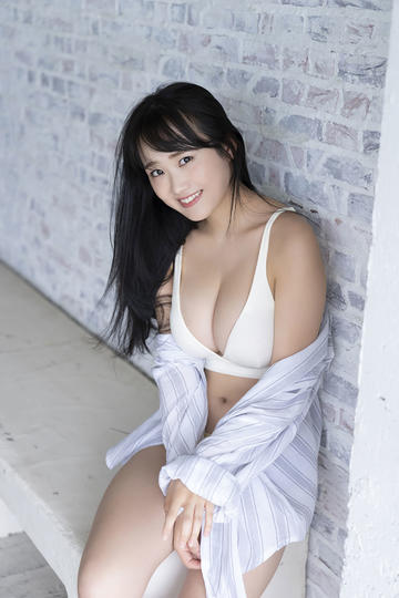 被按摩师玩弄到潮喷在线播放